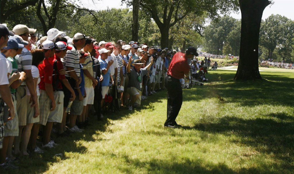 Tiger Woods wins the 2007 PGA Championship at Southern Hills